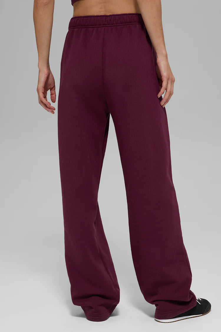 Straight Leg Sweatpant