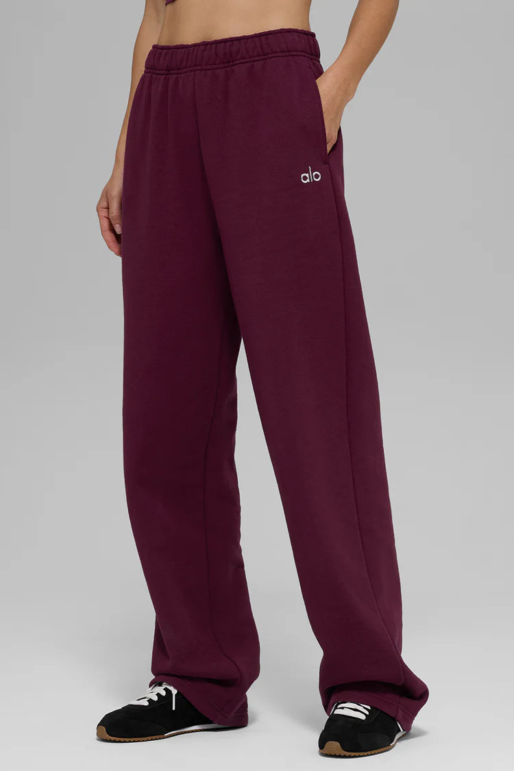 Straight Leg Sweatpant